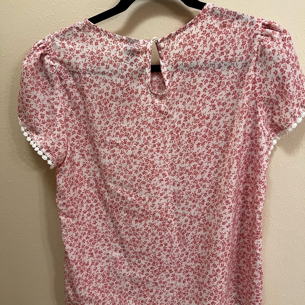 Lovely Rose Pink Floral Blouse - Picture 4 of 5